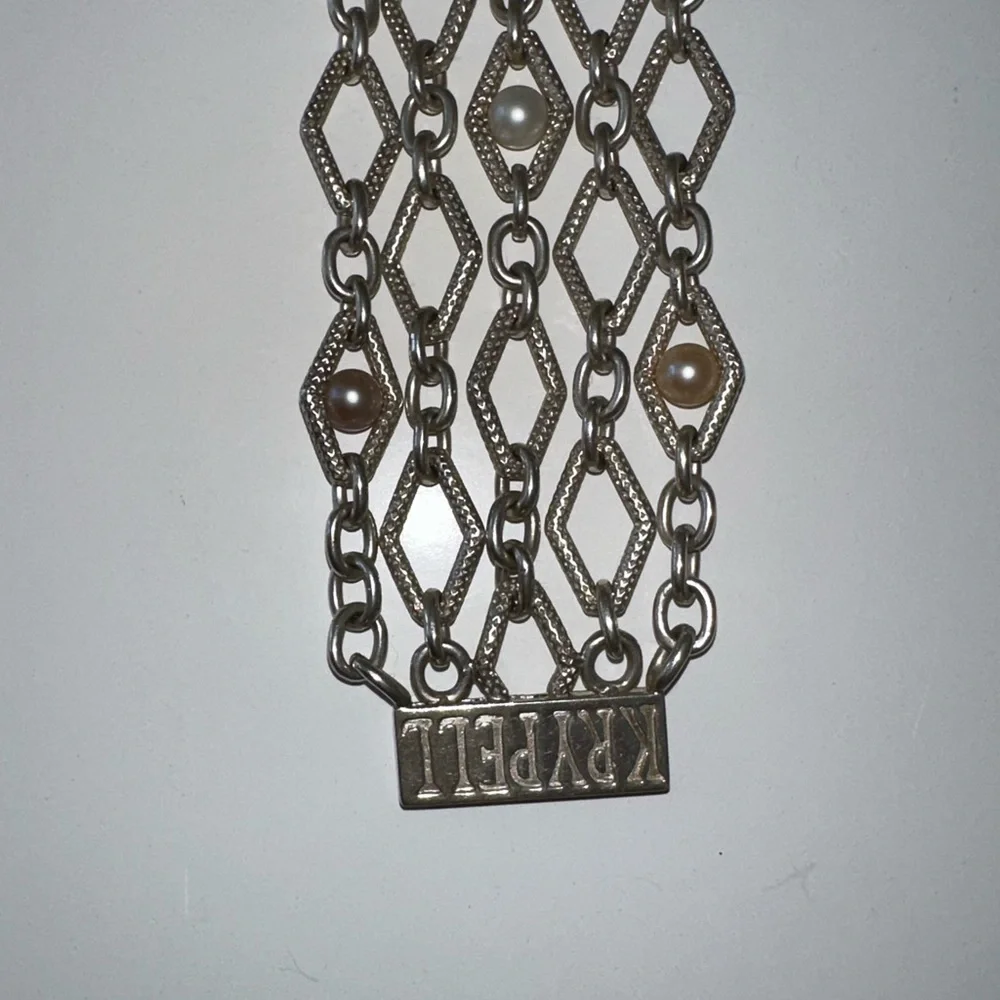 Beautiful Charles Krypell sterling silver and pearl bracelet with 14k accents. - Picture 4 of 6